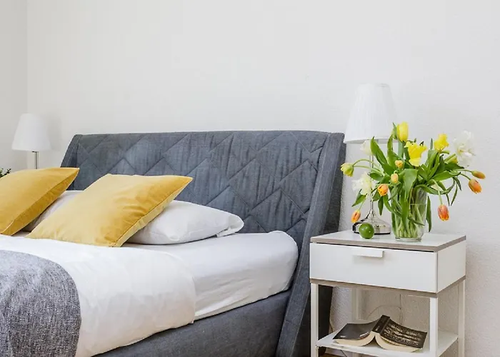 rent a home Delsbergerallee - contactless self check-in
