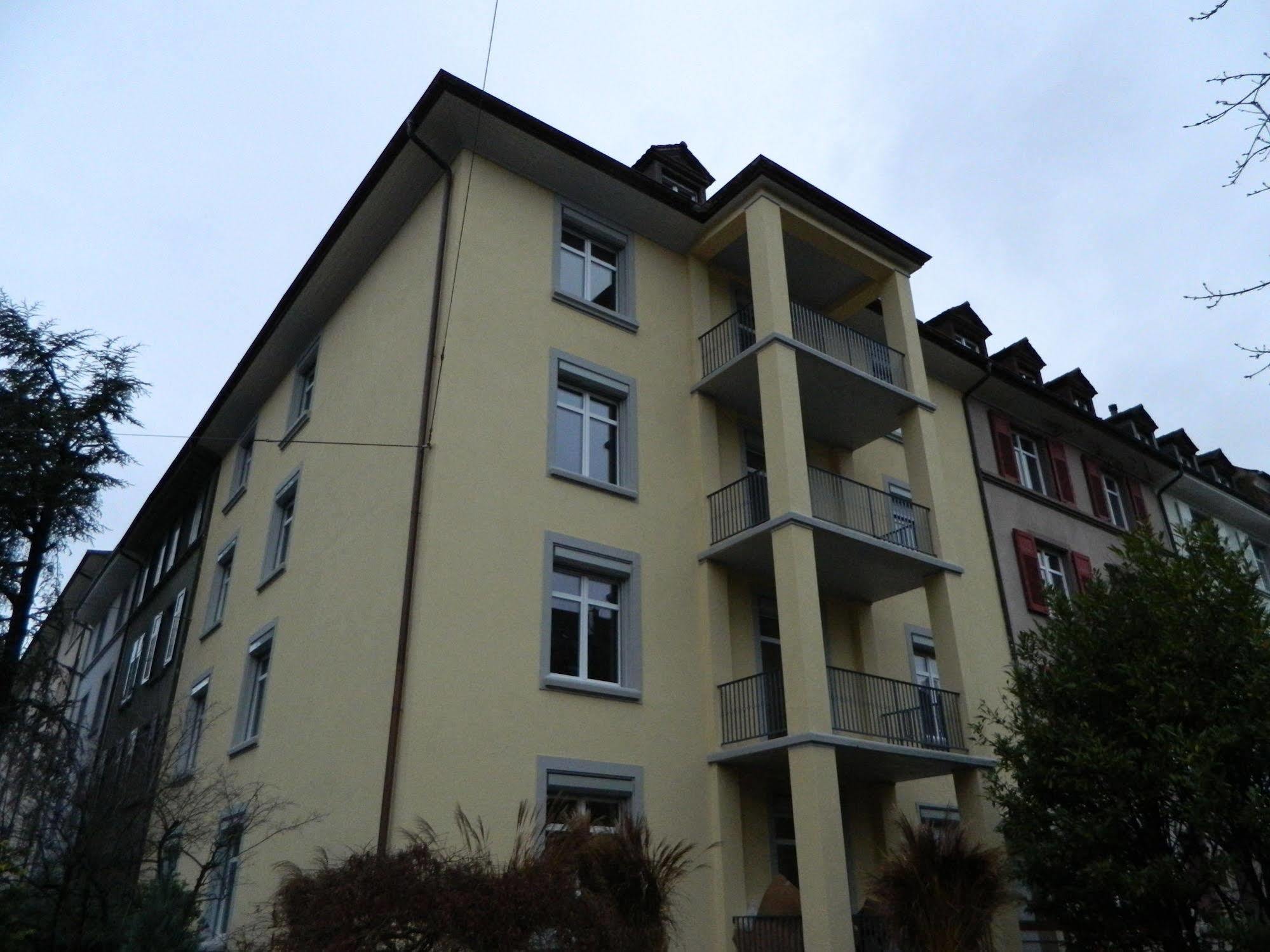 Appartement Rent A Delsbergerallee - Self Check-in